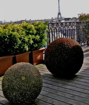 Sphères sur terrasse privée Auf der ARTactif-Website