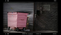 Pink trash Auf der ARTactif-Website