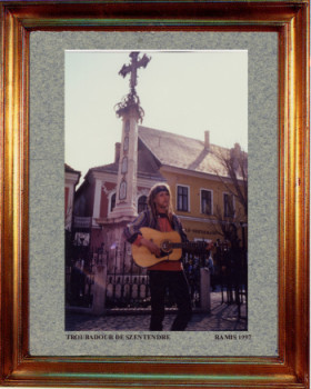 Hongrie, troubadour à Szentendre 1997 Auf der ARTactif-Website