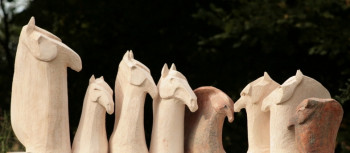 Zeitgenössisches Werk mit dem Titel « SCULPTURES CHEVAUX BRUT », Erstellt von SANDOR SHOMI