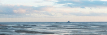 Zeitgenössisches Werk mit dem Titel « Low tide on the Mont Saint-Michel (panoramic) », Erstellt von NICOLAS PORTAIS