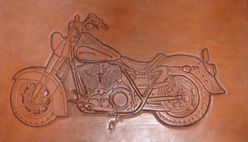 Zeitgenössisches Werk mit dem Titel « Harley Big boy   2005 », Erstellt von LAURENT SERRE