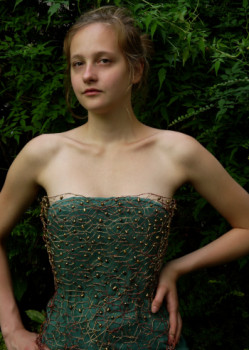  Corset with pearls Auf der ARTactif-Website