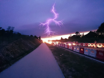 Orage sur la route Auf der ARTactif-Website