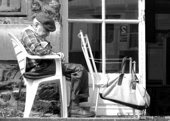 Zeitgenössisches Werk mit dem Titel « EN ATTENDANT LE TRAIN DE 8H 45 », Erstellt von JEAN-MARC PHILIPPE