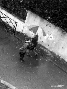 Zeitgenössisches Werk mit dem Titel « LES FILLES SOUS LA PLUIE », Erstellt von JEAN-MARC PHILIPPE