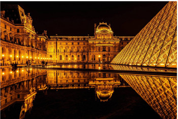 Zeitgenössisches Werk mit dem Titel « Reflet au Louvre », Erstellt von RJFOTOGRAPHIES