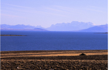 Zeitgenössisches Werk mit dem Titel « Glacier perito moreno. Patagonie », Erstellt von DOMINIQUE LEROY