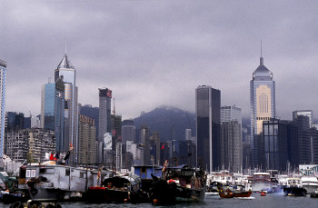 Zeitgenössisches Werk mit dem Titel « Hong Kong », Erstellt von DOMINIQUE LEROY