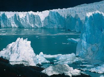 Zeitgenössisches Werk mit dem Titel « Le Périto Moreno. Glacier Patagonie », Erstellt von DOMINIQUE LEROY