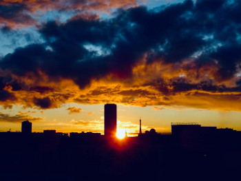 Zeitgenössisches Werk mit dem Titel « coucher de soleil gorgée de couleurs », Erstellt von JERPHOTOGRAPH