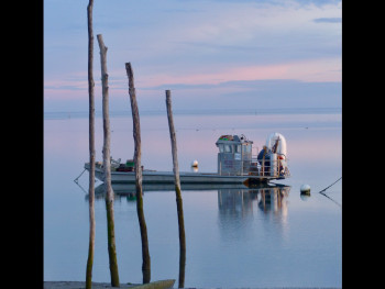 Zeitgenössisches Werk mit dem Titel « Fin de jour sur le bassin », Erstellt von MICHEL PAULIN