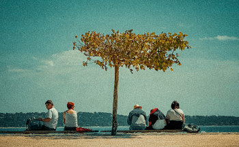 Zeitgenössisches Werk mit dem Titel « En attendant le bateau », Erstellt von STéPHANE YAICH