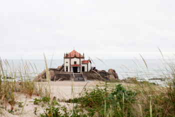 Zeitgenössisches Werk mit dem Titel « Villanova de Gaia », Erstellt von FOTOGENYC