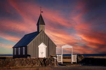 Zeitgenössisches Werk mit dem Titel « Black Church », Erstellt von FRéDéRIC FOUSSIER