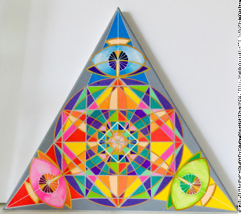 Triangle aux regards Auf der ARTactif-Website