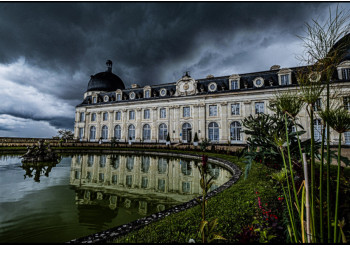 Zeitgenössisches Werk mit dem Titel « Château tourmenté », Erstellt von JOSé BERTHEUIL