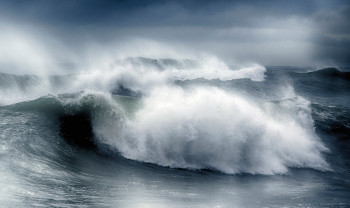 Zeitgenössisches Werk mit dem Titel « La vague », Erstellt von FANFAN FOTO