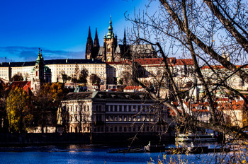 Zeitgenössisches Werk mit dem Titel « Chateau de Prague », Erstellt von MARION BORELLE