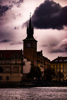 Zeitgenössisches Werk mit dem Titel « Vue de Prague IV », Erstellt von MARION BORELLE