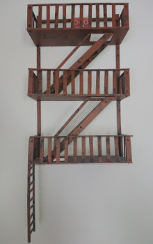 Zeitgenössisches Werk mit dem Titel « "FIRE ESCAPE" », Erstellt von GINO