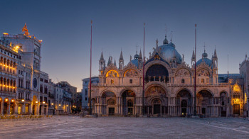 Zeitgenössisches Werk mit dem Titel « PIAZZA SAN MARCO », Erstellt von /MARIE CHRISTINE BARNEAUD