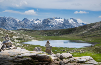 Zeitgenössisches Werk mit dem Titel « Lac de Nino », Erstellt von C2S PHOTOGRAPHIE