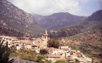 Zeitgenössisches Werk mit dem Titel « Mallorca - Valldemosa - depuis Chartreuse », Erstellt von SARCIE