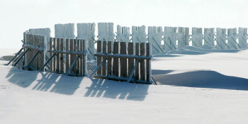 Zeitgenössisches Werk mit dem Titel « Barres à neige II », Erstellt von JEAN-BERNARD VUILLE