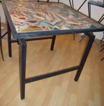 Zeitgenössisches Werk mit dem Titel « Table artdéco », Erstellt von DOMINIQUE SALOR