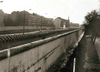 Zeitgenössisches Werk mit dem Titel « 1984 Le Mur de Berlin », Erstellt von LAURENT TCHEDRY