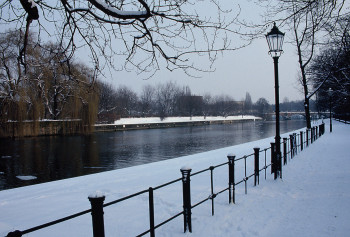 Zeitgenössisches Werk mit dem Titel « 1991 Bellevue Promenade », Erstellt von LAURENT TCHEDRY