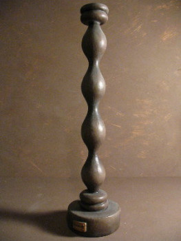 Zeitgenössisches Werk mit dem Titel « colonne », Erstellt von GILLES GUERBER