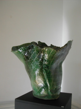 Zeitgenössisches Werk mit dem Titel « Vase vert Véronèse », Erstellt von MARTINE MENARD