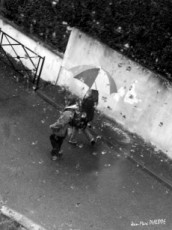 les-filles-sous-la-pluie