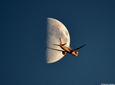 en-passant-vers-la-lune