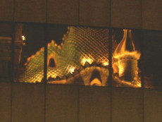 barcelona-casa-batllo-reflet